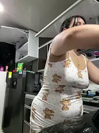 You-kitty2025 webcam model stream image