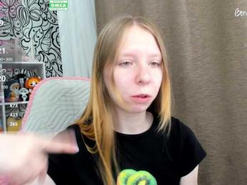 Jlucu4kA webcam model stream image