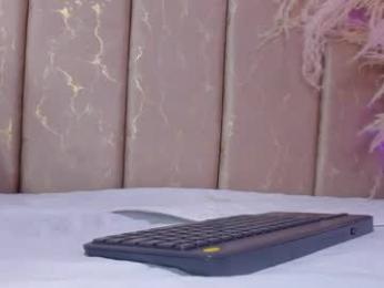 gemmabrown_ webcam model stream image