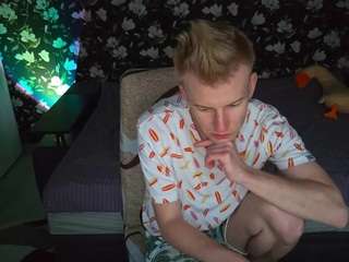 blondboylive webcam model stream image