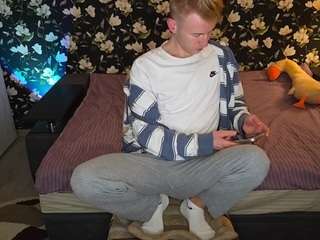 blondboylive webcam model stream image