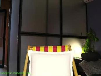 _p_l_u_r_ webcam model stream image