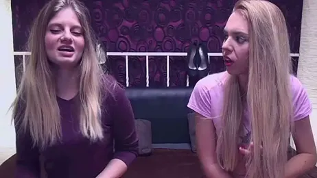 BlondeWitches webcam model stream image