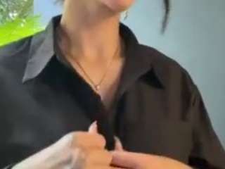 sarahpeterson webcam camsoda model stream image