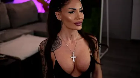 RaquelleVon webcam model stream image