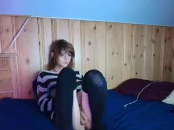 femboyflowers webcam model stream image