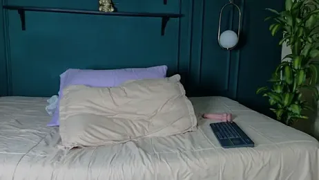 MaelyDoll webcam model stream image