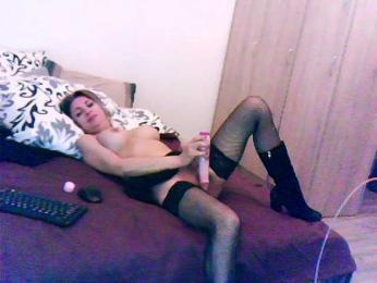 AmoraXX webcam model stream image