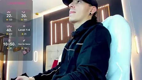 Lobo_17_ webcam model stream image