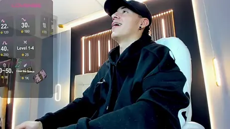 Lobo_17_ webcam model stream image