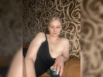 Alinka11127 webcam model stream image