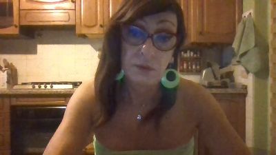 Tiabet webcam model stream image