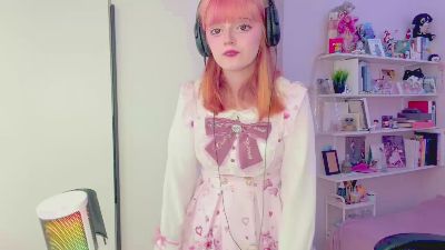 MerryFalin webcam model stream image
