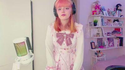 MerryFalin webcam model stream image