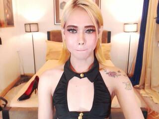 Precious Asia webcam model stream image