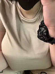 Hoot-Anime- webcam model stream image