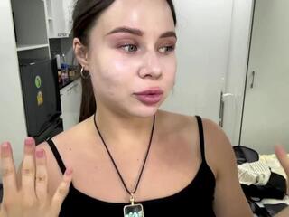 Katie Athy webcam model stream image