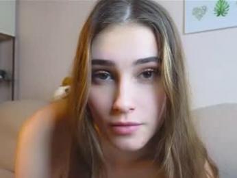 lovepilll webcam model stream image