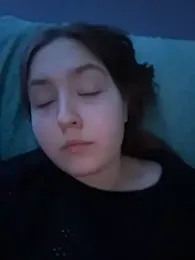 CharmingVikii webcam model stream image