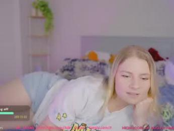asiri_ocean webcam model stream image