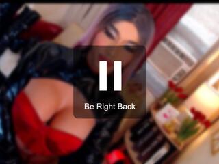 Kyline Wills webcam flirt4free model stream image