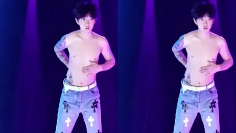 AOA-boy02 webcam model stream image