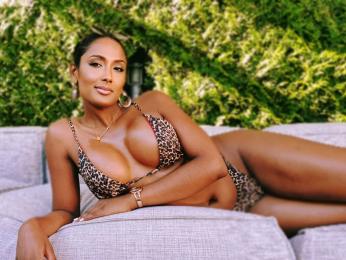 ShaniaDina webcam livejasmin model stream image