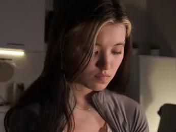 shyakemi webcam model stream image