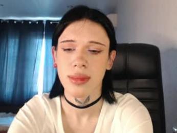 mun_poli webcam chaturbate model stream image