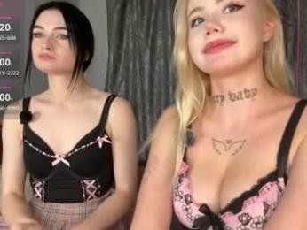 hellopussylover1 webcam model stream image