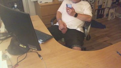 BarefootD webcam model stream image