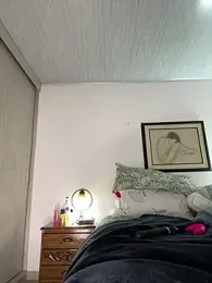 Bustykeyla webcam model stream image