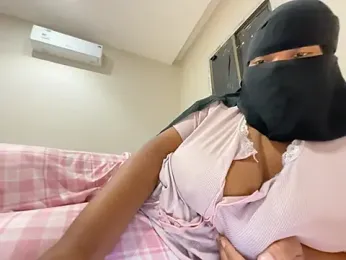 Submissive_Arab webcam model stream image