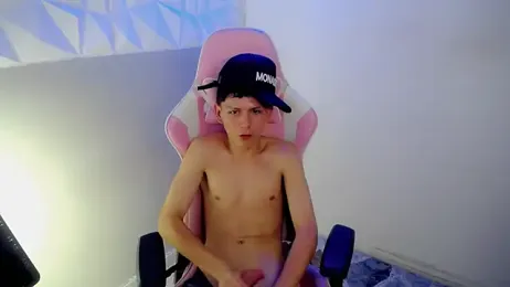 Hot_athletes_ webcam model stream image