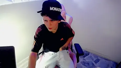 Hot_athletes_ webcam model stream image