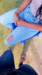 girl_pee webcam cam4 model stream image