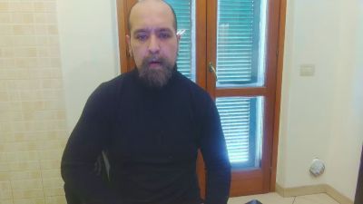 Mannextdoor1929 webcam model stream image