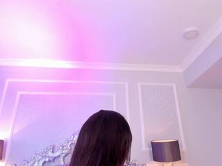 Iris Jones webcam model stream image