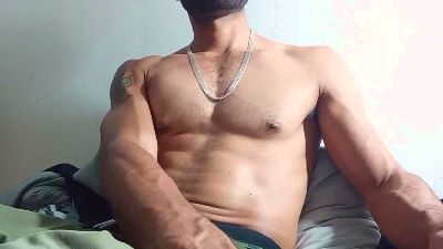 hideonbush051 webcam model stream image