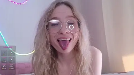 b4by_Emilia webcam model stream image