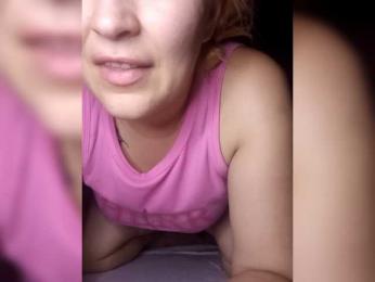 cherry_fire webcam bongacams model stream image