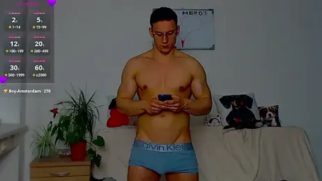 ZeinMiracles webcam model stream image