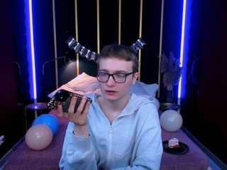 emmitbarker webcam model stream image