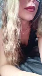 dzinblondi webcam model stream image