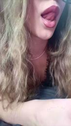 dzinblondi webcam model stream image