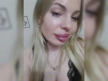 Djesikaa webcam model stream image