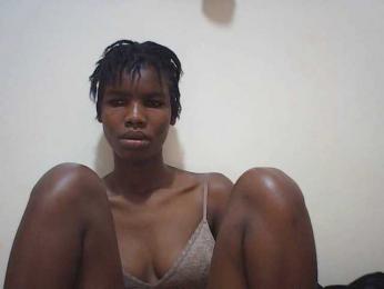 Beautyviny2 webcam bongacams model stream image