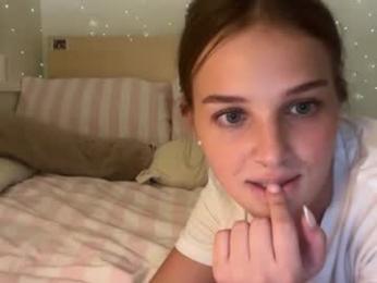 amelialilyx webcam model stream image