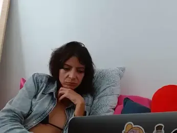 Labebe-rica webcam stripchat model stream image