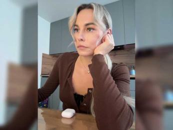 Kocmoc_Katerina webcam bongacams model stream image